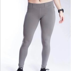 Vakandi Leggings